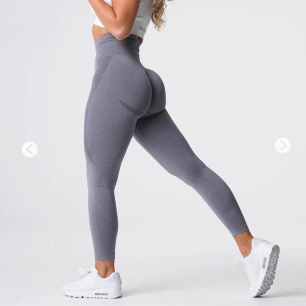 Nvgtn contour leggings.